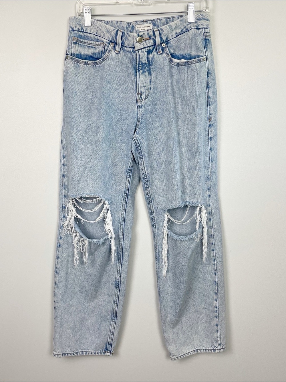 Good American Distressed Straight Leg Jeans – Size 6/28 – Light Wash - Picture 2 of 6